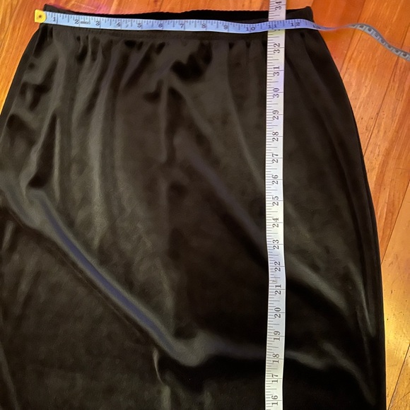 Gloria Vanderbilt Velour Vintage Lined Midi Bodycon Black Skirt S - Picture 8 of 8